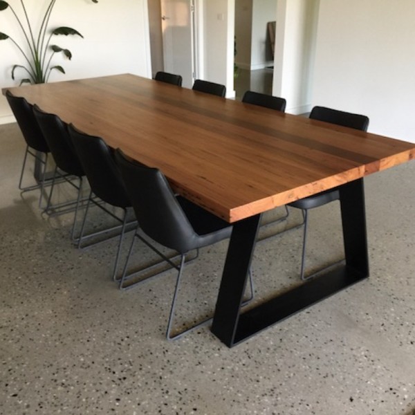 rustic-solid-wood-dining-table