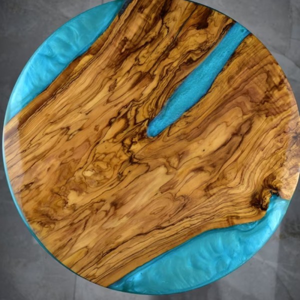 round-custom-epoxy-resin-coffee-table