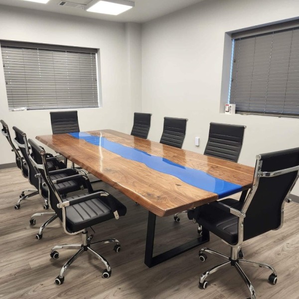 acacia-blue-epoxy-river-table-gloss